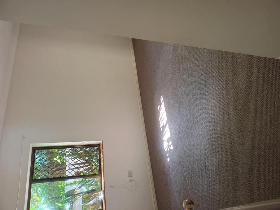 Room in Deception Bay for $330