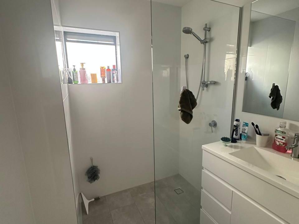 Room in Toowong for $325