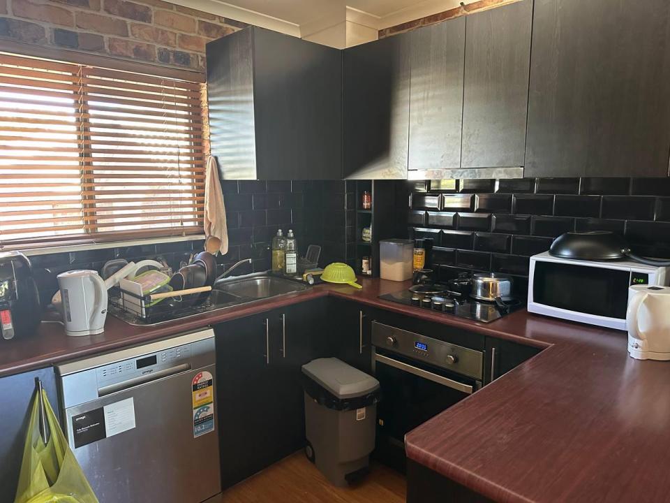 Room in Toowong for $325