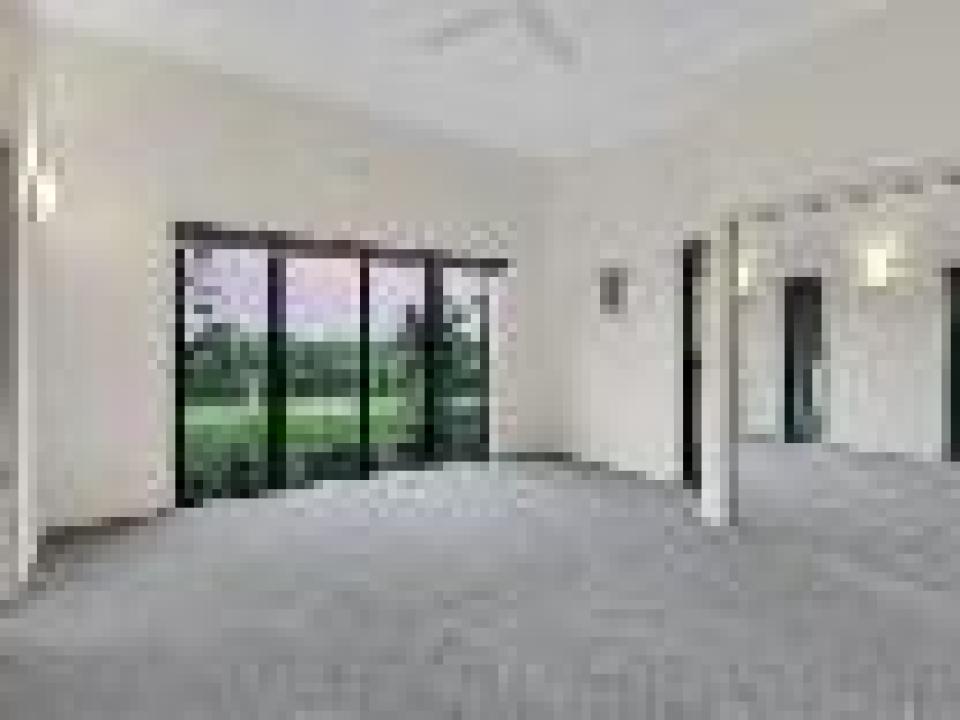 Room in Moggill from $150