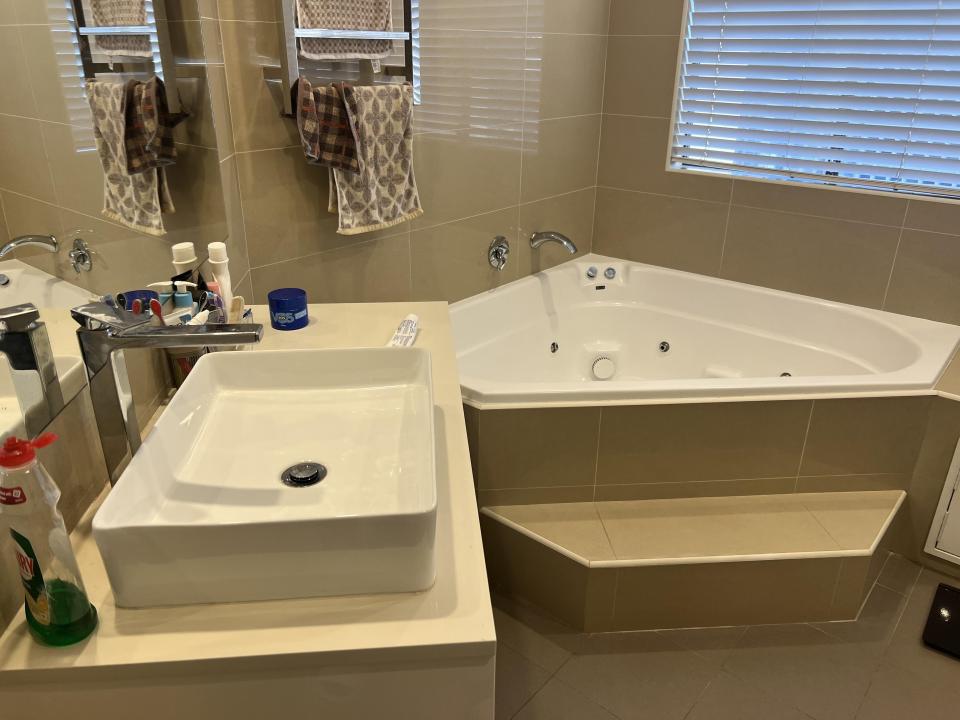 Room in Haymarket for $500