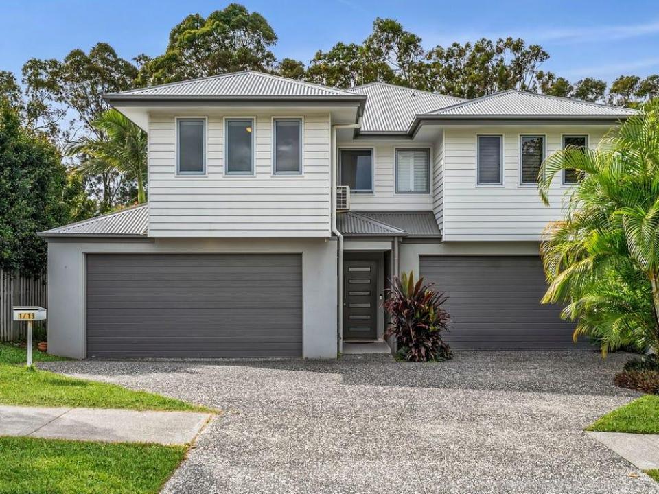 Room in Elanora for $340
