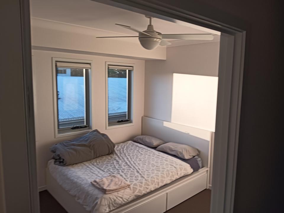 Room in Elanora for $340