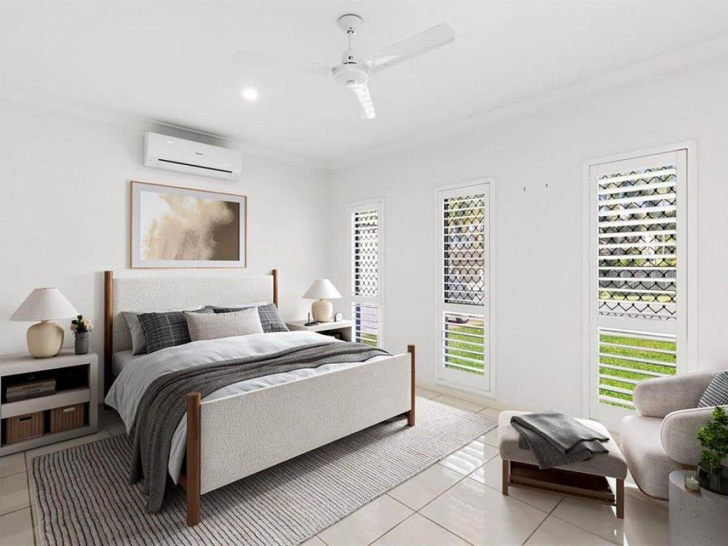 Room for rent in Mooroobool, QLD for $450 per week