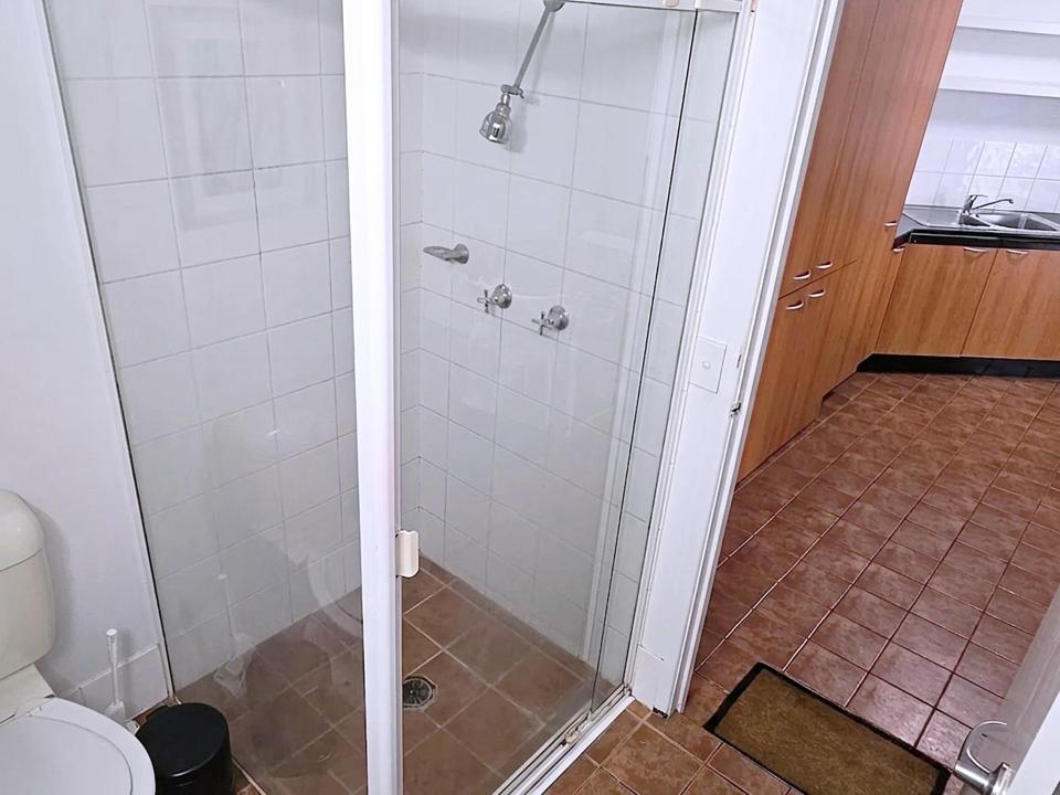 Room in South Brisbane for $375