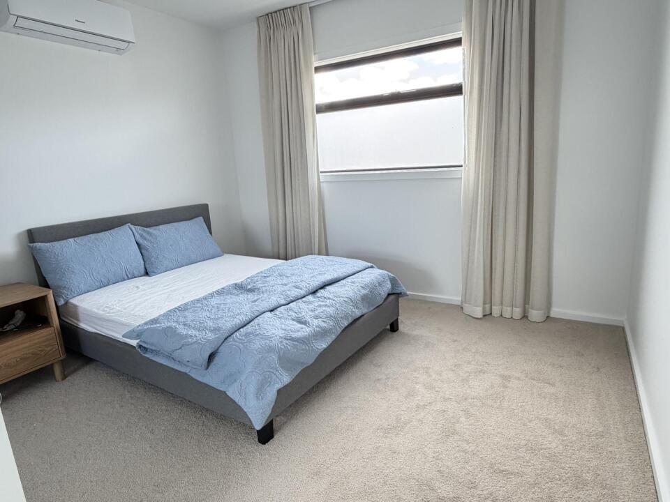 Room in Dandenong for $323