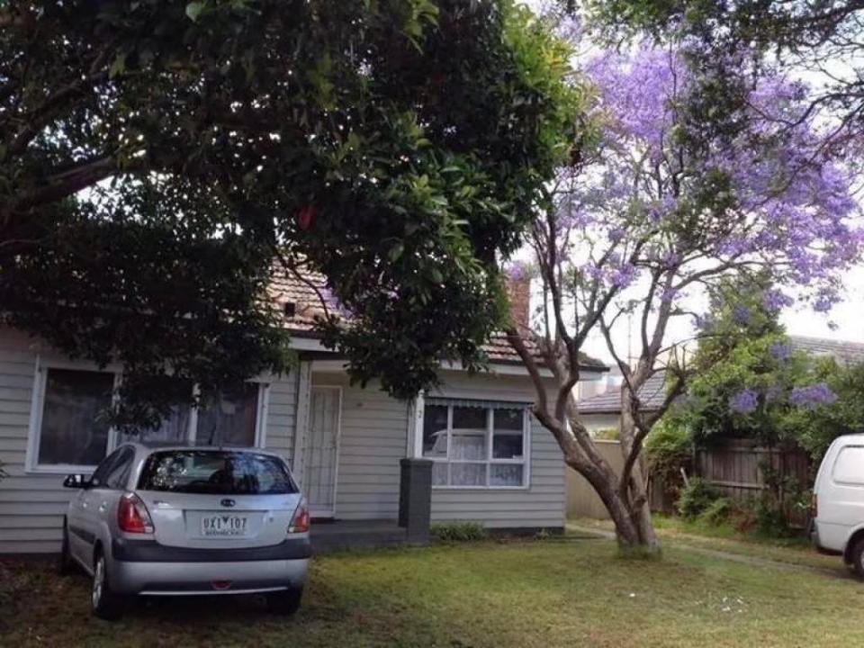 Room in Clayton from $150